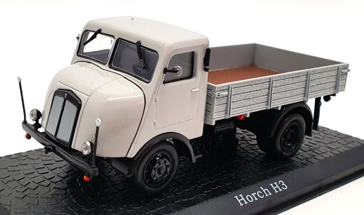 Atlas Editions 1/43 Scale Diecast 7 167 121 - Horch H3 - Grey