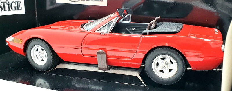 Solido 1/18 Scale Diecast 8017 - Ferrari  365 GTS - Red