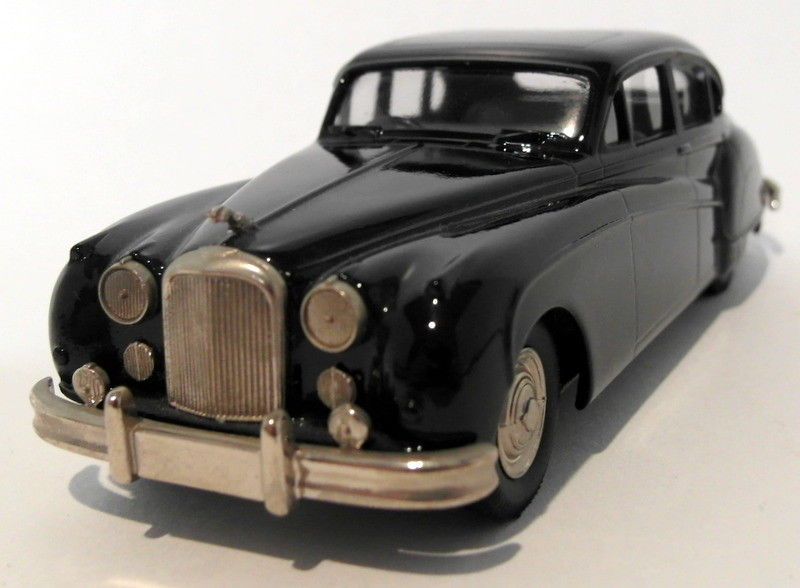 Gems & Cobwebs 1/43 Scale GC6 - 1958-61 Jaguar Mark IX - Dark Blue