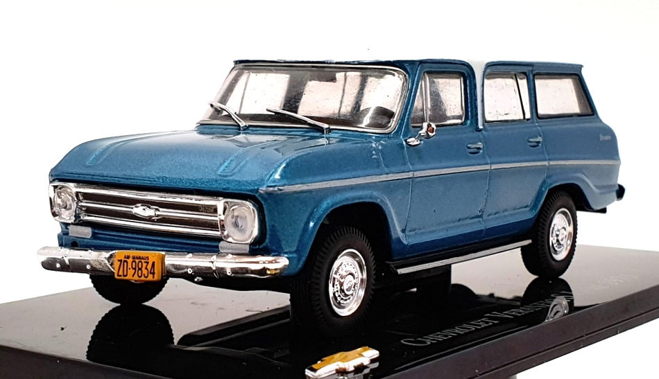 Altaya 1/43 Scale 221121R - 1971 Chevrolet Veraneio S Luxe - Met Blue/White