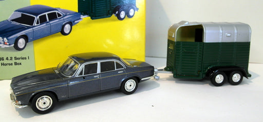 Vanguards 1/43 VA08602 Jaguar XJ6 4.2 S1 + Towing Horse Box