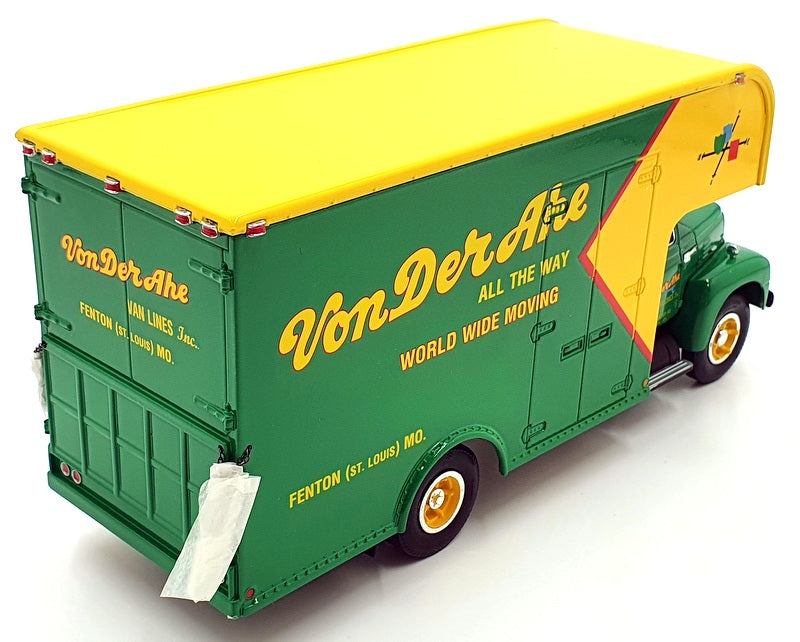 First Gear 1/34 Scale 19-1200 1957 International R-200 Moving Van Von Der Ahe