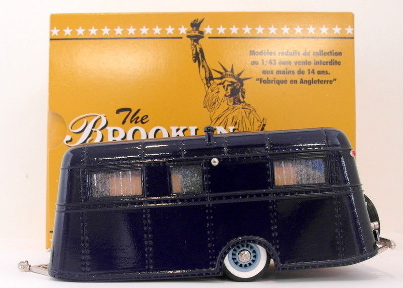 Brooklin 1/43 Scale BRK80  - 1937 Pierce Arrow Travelodge Navy Blue