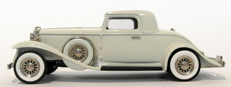 Brooklin 1/43 Scale BRK116  - 1931 Marmon Sixteen 2 Passenger Coupe Pale Cream