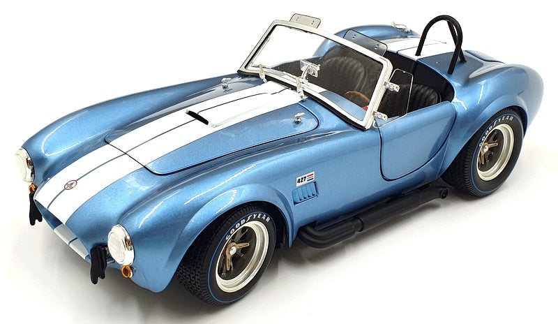 Kyosho 1/18 Scale Diecast 08047SBL - Shelby Cobra 427 S/C - Sapphire Blue
