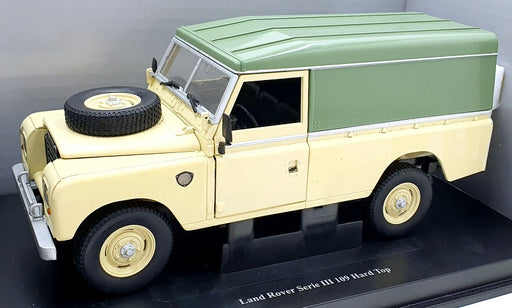 Eagle 1/18 Scale Diecast 4402 - Land Rover Series III 109 Hard Top - Beige/Green