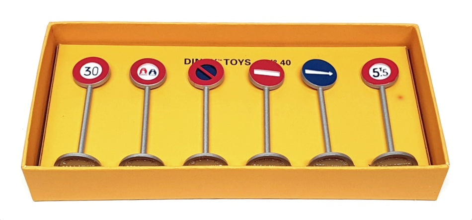 Atlas Editions Dinky Toys 40 - Set Of 6 Traffic/Road Signs