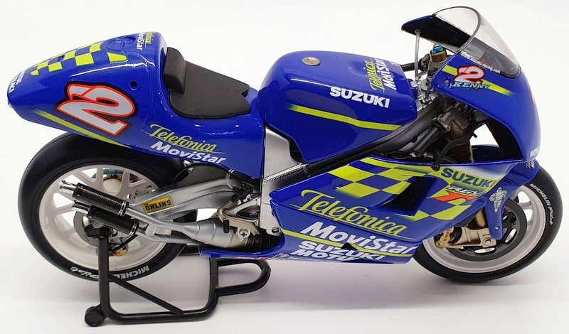 Minichamps 1/12 Scale 122 016201 - Suzuki RGV Kenny Roberts 2001