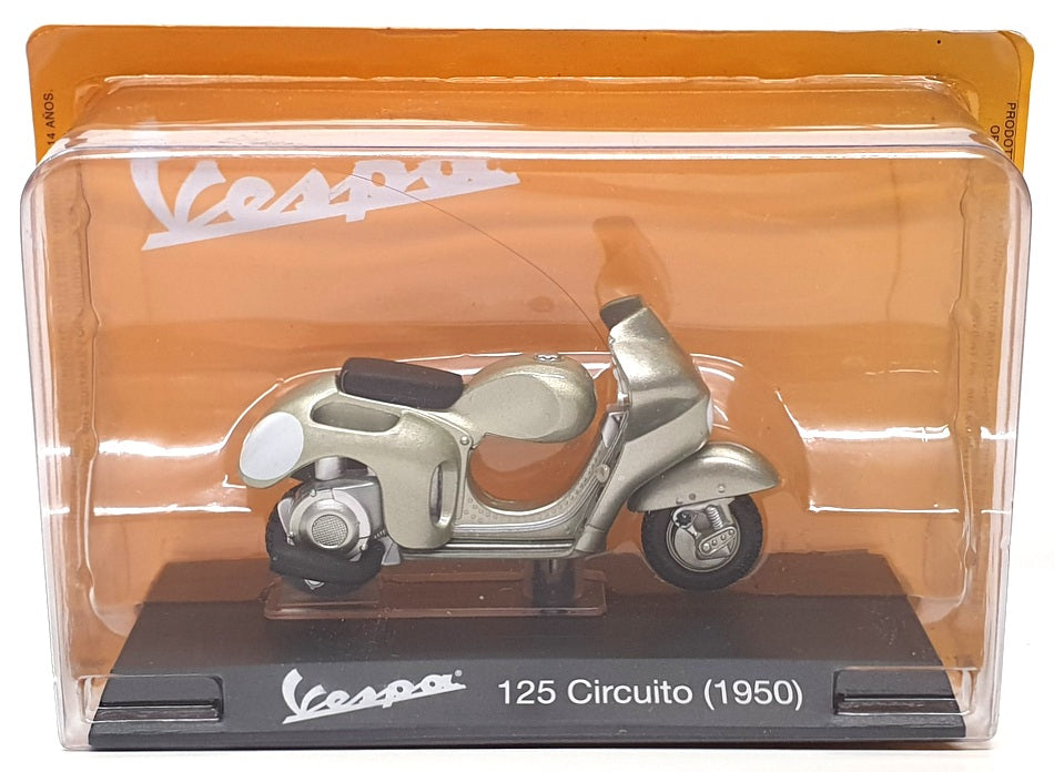 Altaya 1/18 Scale Diecast #29 - 1950 Piaggio Vespa 125 Circuito - Met Green