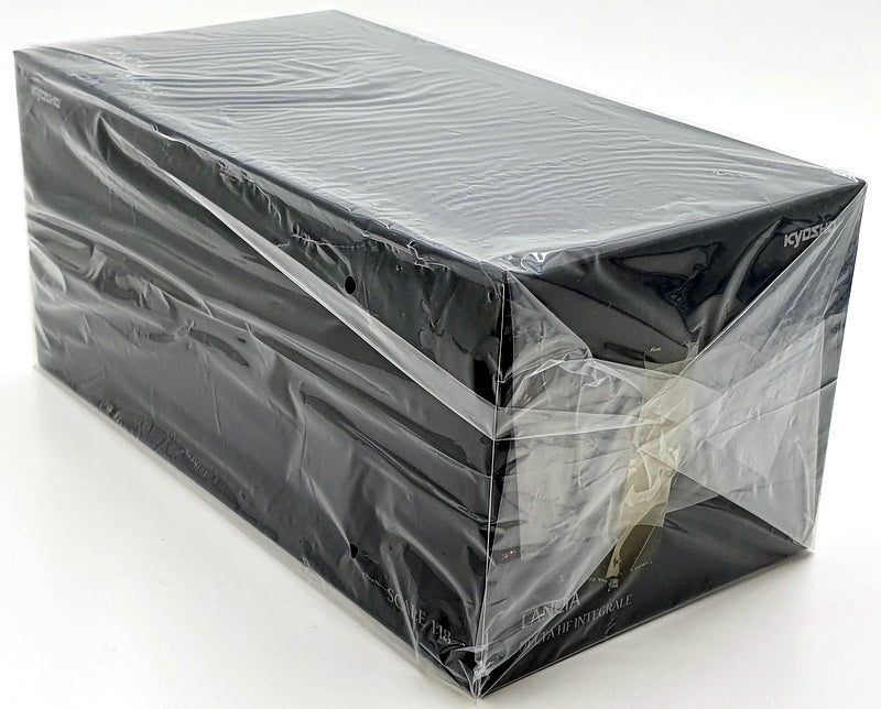 Kyosho 1/18 Scale Diecast 08344E Lancia Delta HF Intergrale 6 - White