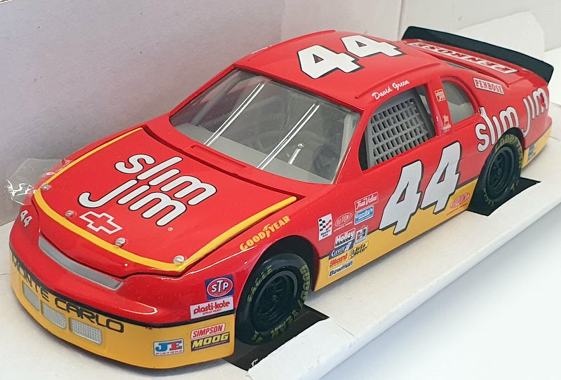 Revell 1/24 Scale 8778 - 1995 Chevy David Green #44 Monte Carlo - Red