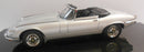 AutoArt 1/43 Scale Diecast AA53771 JAGUAR E-TYPE ROADSTER SERIES III V12 SILVER