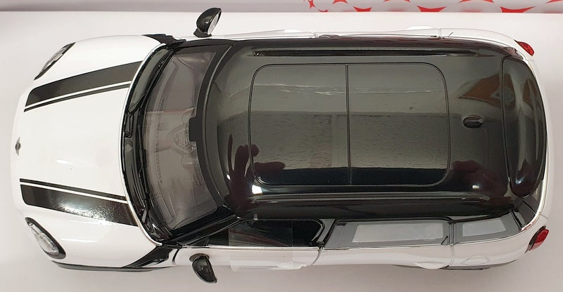 Rastar 1/24 Scale Model Car 56400 - Mini Cooper S Countryman - White