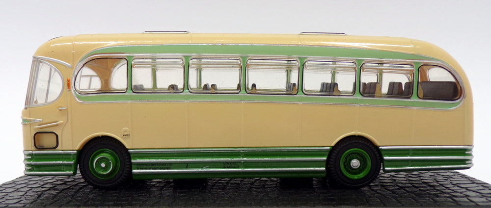 Oxford Diecast 1/76 Scale Bus 76WFA005 - Weymann Fanfare - Greenslades