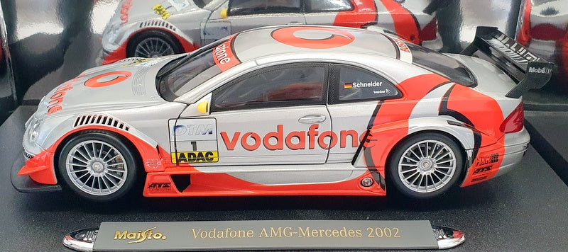 Maisto1/18 Scale 38649 - 2002 Mercedes Benz CLK DTM - Silver