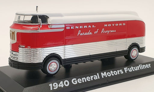 Greenlight 1/64 Scale Model Car 29832 - 1940 General Motors Futurliner