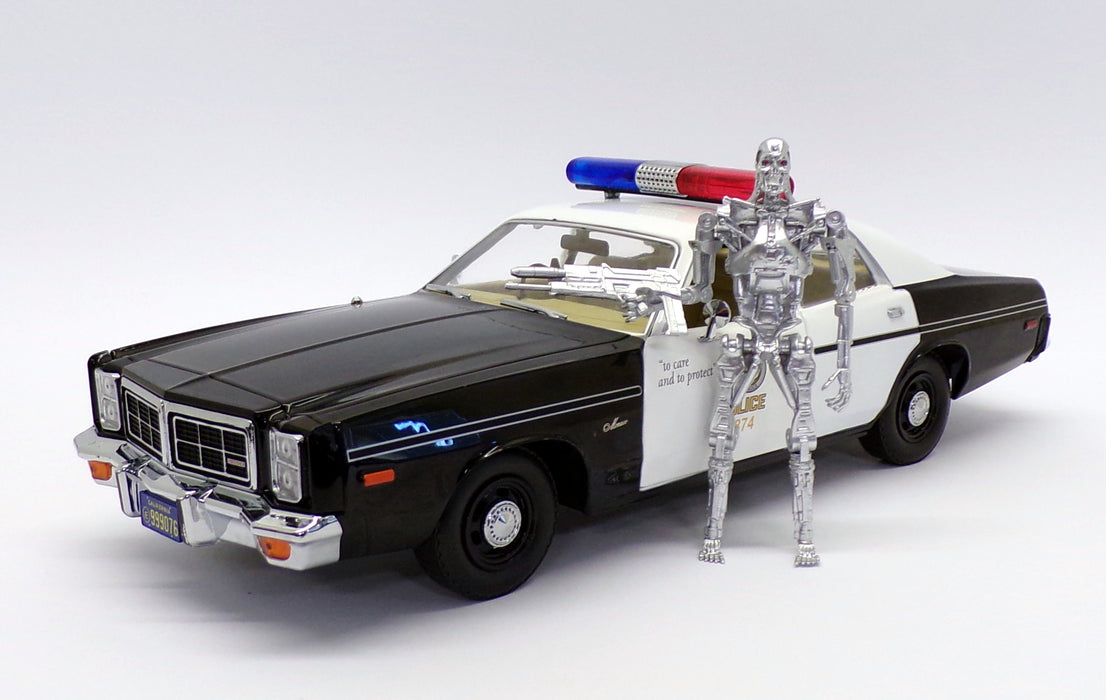 Greenlight 1/18 Scale 19042 - 1977 Dodge Monaco Police - The Terminator