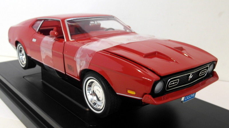 Ertl 1/18 Scale Diecast - 33848 007 Ford Mustang Mach 1 Diamonds are Forever