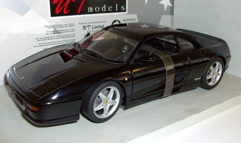 UT MODELS 1/18 - 22103 FERRARI F355 BERLINETTA BLACK