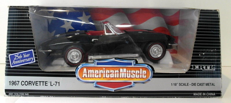 Ertl 1/18 Scale Diecast - 7445 1967 Chevrolet Corvette L-71 Black