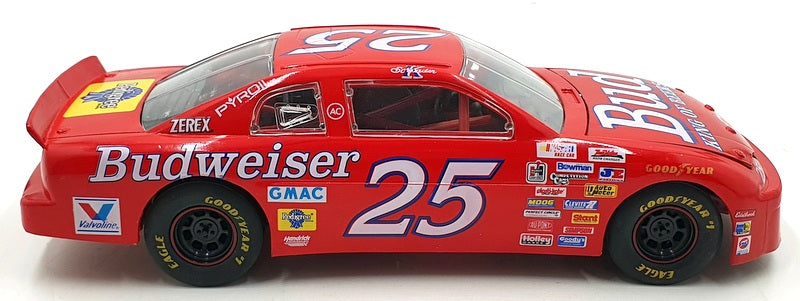 Racing Champions 1/18 Scale 09401 - Chevrolet Monte Carlo Budweiser #25