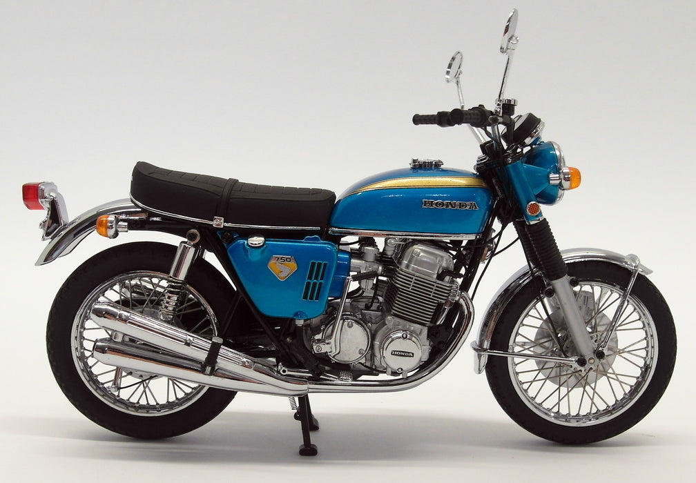 Minichamps 1/12 Scale Diecast 122 161000 Honda CB 750 1968 Version 1