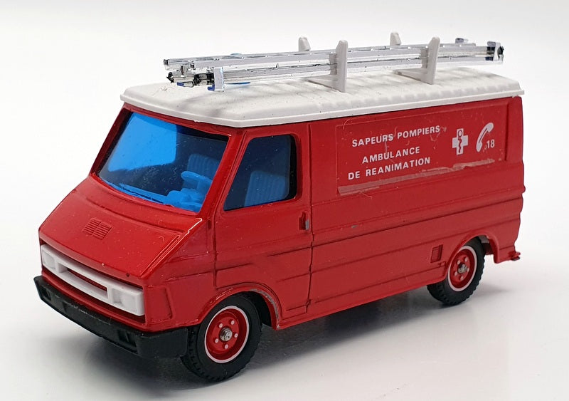 Solido 1/50 Scale Diecast 2118 - 1980 Citroen C35 Echelle Fire Truck