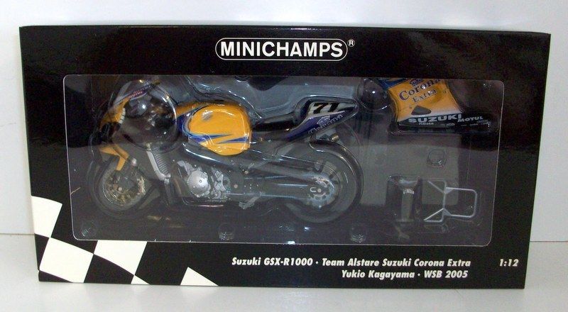 Minichamps 1/12 Scale - 122 052271 Suzuki GSX-R 1000 Alstare Corona Kagayama WSB
