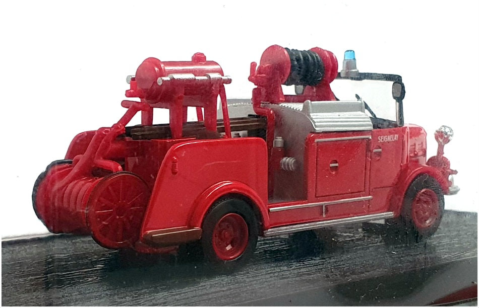 Del Prado 1/64 Scale 231222B - 1960 Premier Secours Hotchkiss Fire Engine - Red