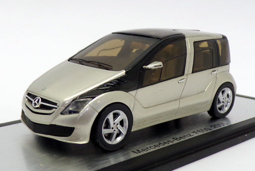 Spark 1/43 Scale Model Car S1016 - 2005 Mercedes Benz F600 - Silver