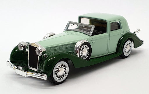 Solido A Century Of Cars 1/43 AFP0461 - 1939 Delage - Two-tone Green