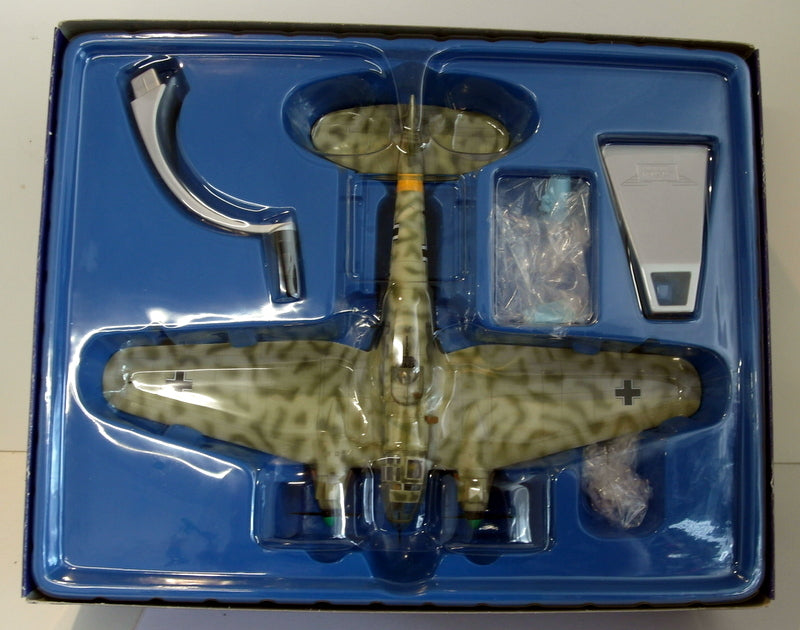 Corgi 1/72 Scale Diecast AA33702 Heinkel HE111 H-6 Gefechtsverband Finland 1944