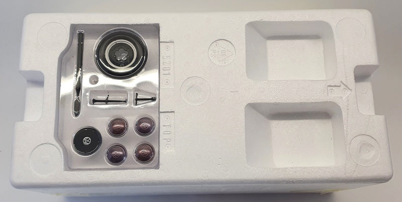 Sun Star 1/12 Scale Model Car 5219 - 1961 Volkswagen Beetle Saloon