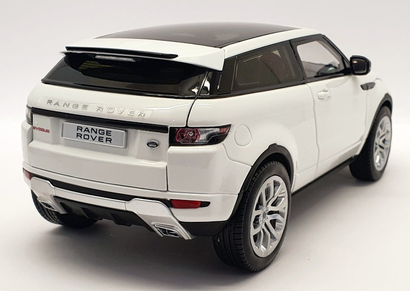 GT Autos 1/18 Scale Model Car RN141280 - 2011 Range Rover Evoque - White