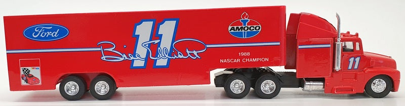 Racing Champions 1/64 Scale 034010 - Racing Team Transporter