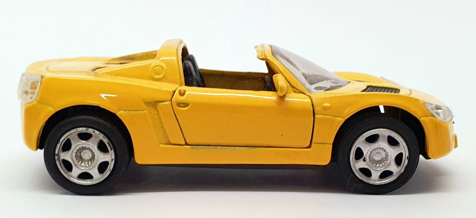 Maisto 12cm Long Diecast Pull Back & Go Model Car MA05Y - Yellow