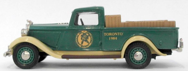 Brooklin 1/43 Scale BRK16A 003  - 1935 Dodge Pick Up CTCS 1 Of 400 Green
