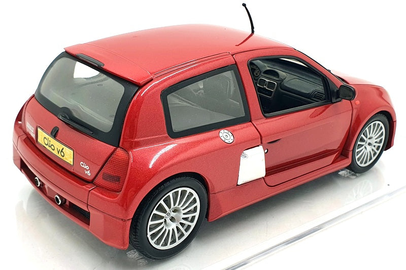 Universal Hobbies 1/18 Scale Diecast DC11222A - Renault Sport Clio V6 - Red