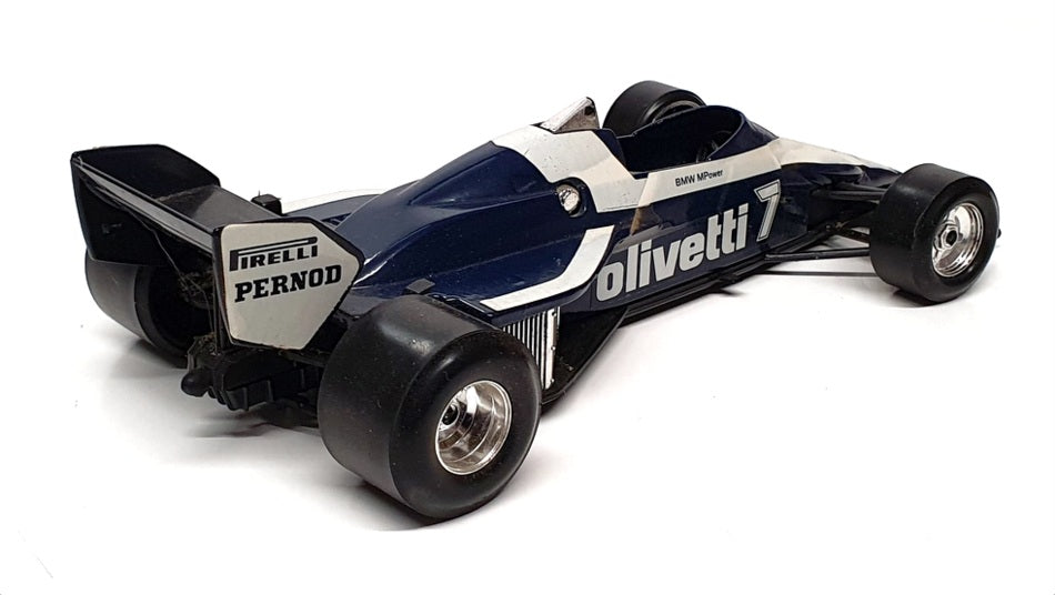 Burago 1/24 scale 6104 - F1 Brabham BT 52 Turbo #7 Olivetti - Blue/White