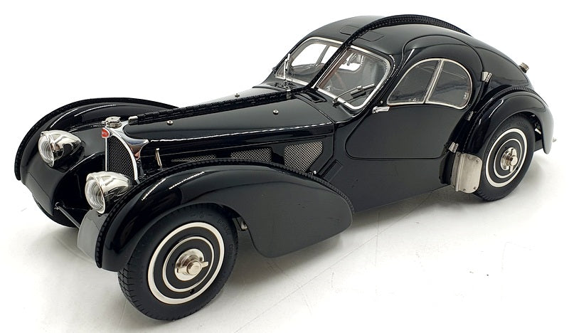 CMC 1/18 scale diecast M-085 - Bugatti Typ 57 SC Atlantic Coupe 57.591 Black