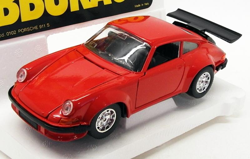 Burago 1/24 Scale Diecast Model Car 0102 - Porsche 911 S - Red