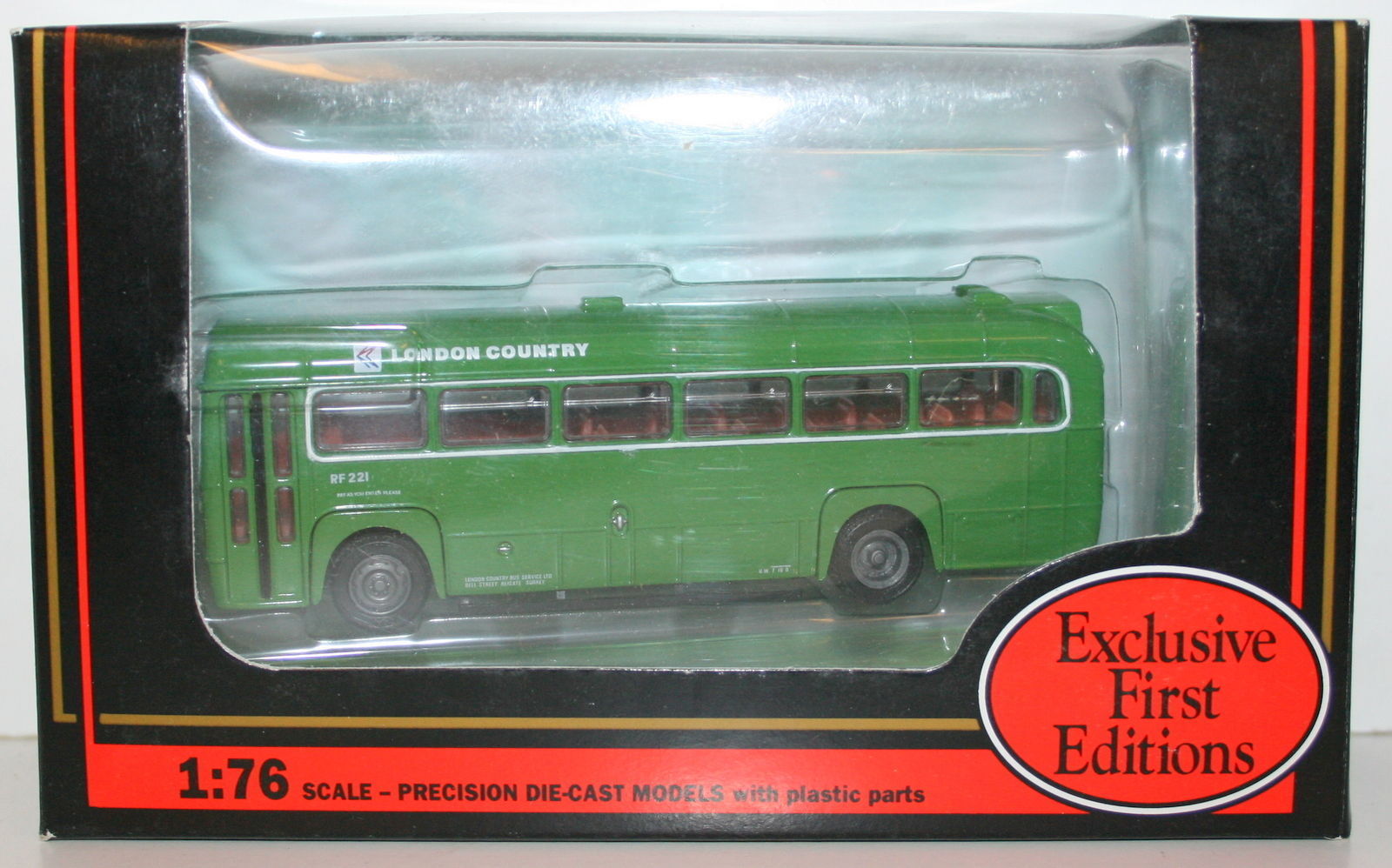 EFE 1/76 23303 AEC RF BUS LONDON COUNTRY NBC #485 EAST GRINSTEAD