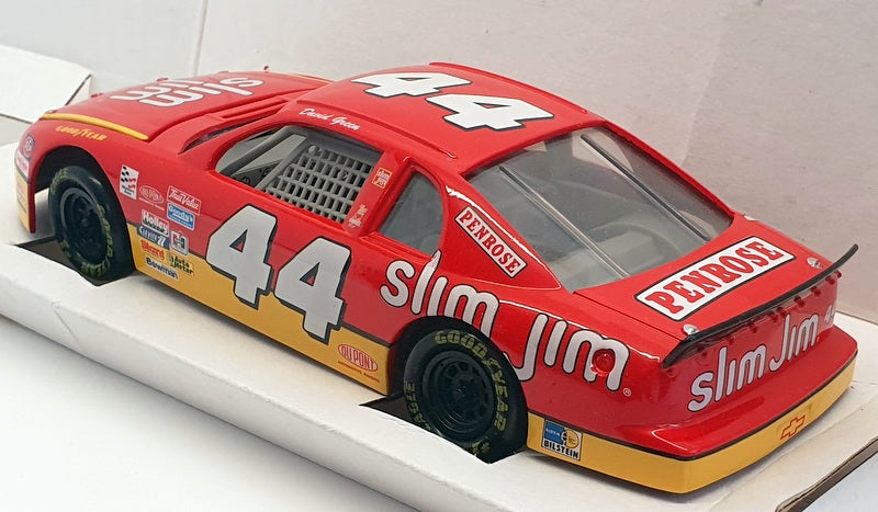 Revell 1/24 Scale 8778 - 1995 Chevy David Green #44 Monte Carlo - Red