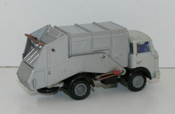 FJ FRANCE JOUETS 1/50 SCALE - BERLIET GAK - REFUSE LORRY - SILVER #5