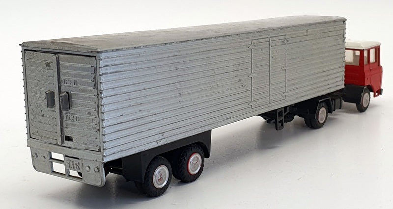 Lion Car No.36 - 1/50 Scale Mat074 - DAF Truck & EuroTrailer - Silver