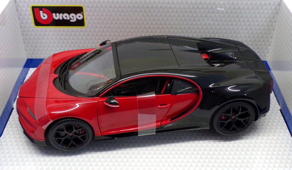 Burago 1/18 Scale Model Car 18-11044 - Bugatti Chiron Sport - Red/Black