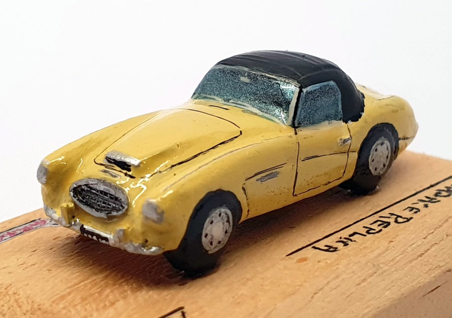 Roadace Replicas 1/100 Scale RA3 - 1956 Austin Healey 100/6 - Primrose/Black