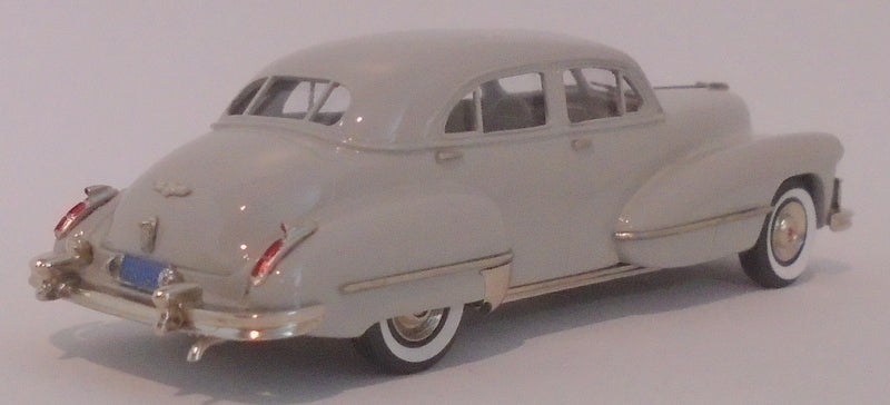 Brooklin 1/43 Scale BRK184 - 1947 Cadillac S62 4-Door Sedan French Gray