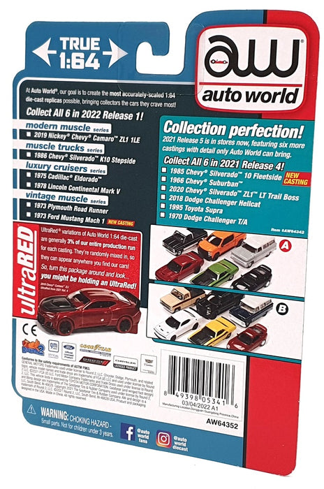 Auto World Vintage Muscle 1/64 Scale AW64352 - 1973 Plymouth Road Runner Blue