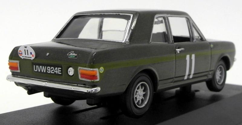 Vanguards 1/43 Scale VA04111 - Ford Lotus Cortina - 1967 Gulf London Marathon